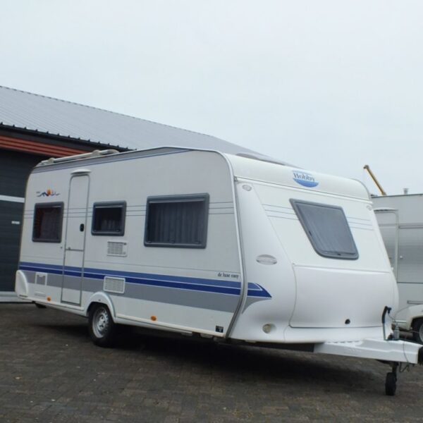 HOBBY De luxe Easy 495 UK bj.2004, met KINDERKAMER, VOORTENT