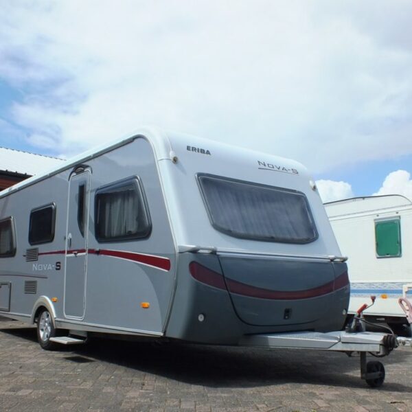 ERIBA Nova S 541 bj.2008, met MOVER, VOORTENT, LUIFEL