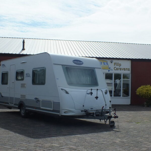 CARAVELAIR Ambiance 450 bj.2011, van 1e EIGENAAR, met MOVER