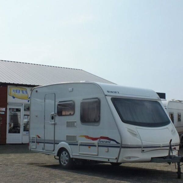 SWIFT Toscane 390 bj.2002, MOVER, VOORTENT, LICHTGEWICHT