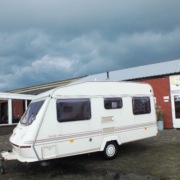 Elddis Wisp bj.1995, 4 persoons met voortent