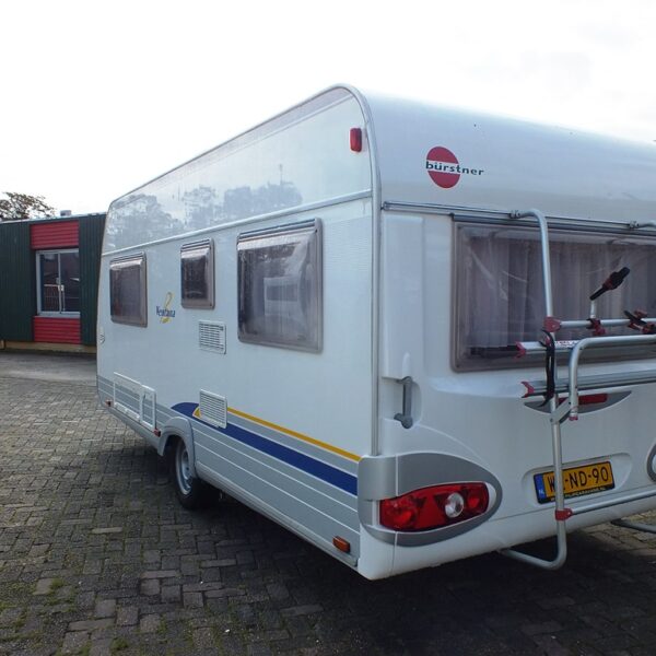 Burstner Ventana 460TS, bj.2004 met mover en omnistor luifel