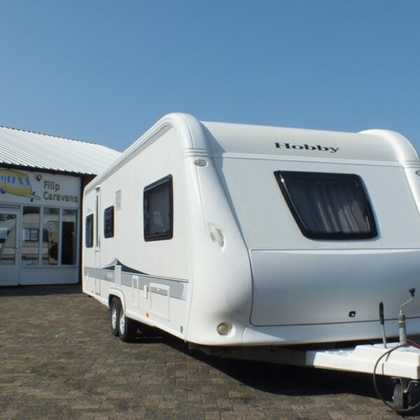 HOBBY Prestige 720 UML bj.2013, 5 slaapplaatsen, voortent