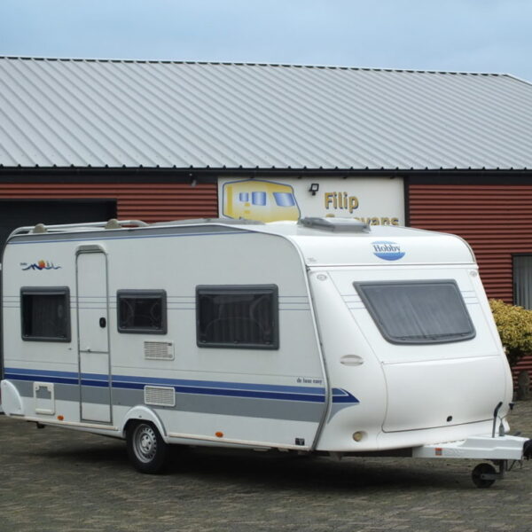 HOBBY De luxe Easy 495 uk bj.2003, met KINDERKAMER, VOORTENT