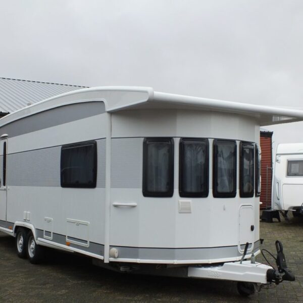 HOBBY Landhaus 770 CL PRESTIGE GAIABAO bj.2014, met VOORTENT