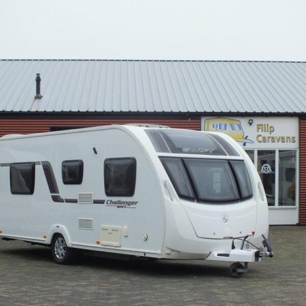 SWIFT CHALLENGER 584, TOP STAAT, QUEENSBED, ZAKLUIFEL