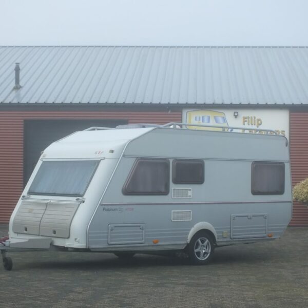 KIP PLATINUM 47 TDB bj.2002, met MOVER, FRANS BED