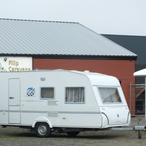 KNAUS Sport bj.2004, met MOVER en VOORTENT EXTRA DIEP