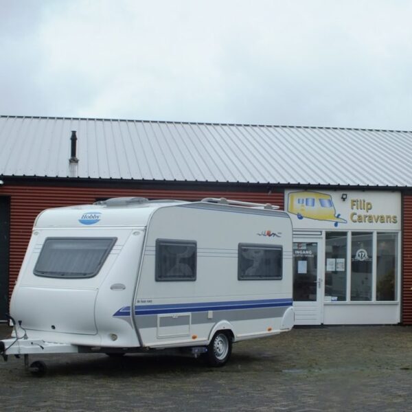 HOBBY De luxe Easy 400 SF bj.2004, NIEUWSTAAT, met MOVER