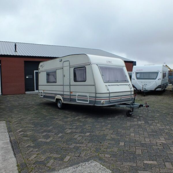 LMC LUXUS490K BJ.1996, Met VOORTENT EN LUIFEL