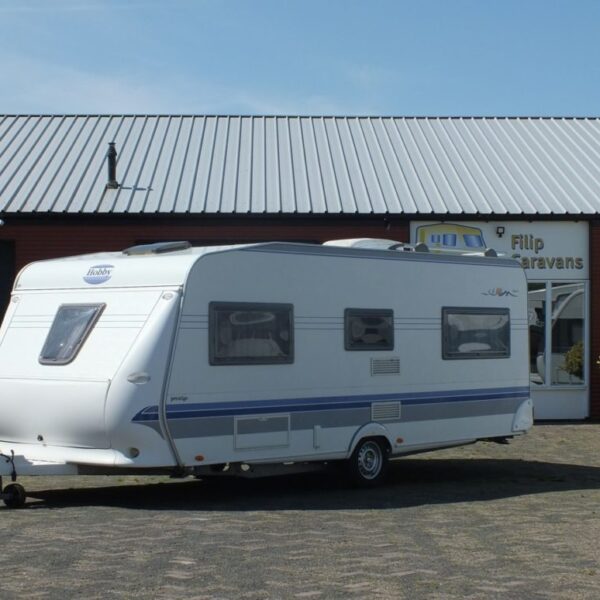 HOBBY Prestige 560 UFE bj.2005, met AIRCO, BRAND VOORTENT