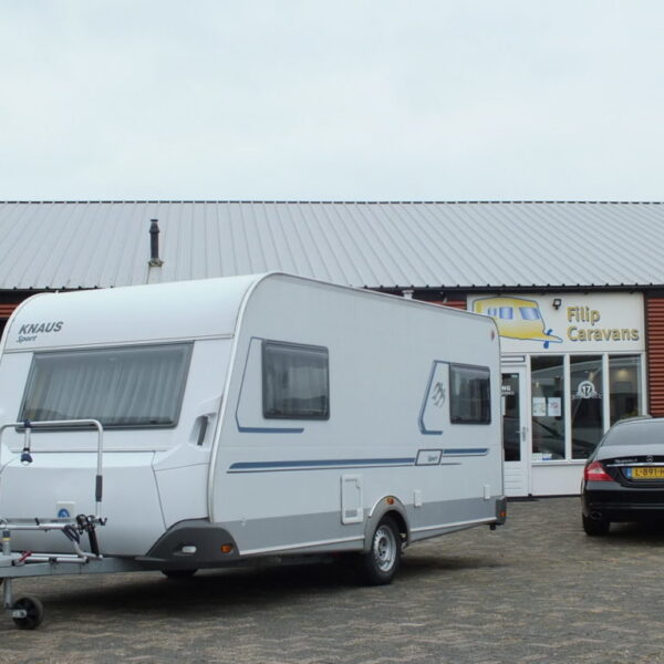 KNAUS Sport 450 bj.2009 NIEUWSTAAT, MOVER, VOORTENT, UITBOUW