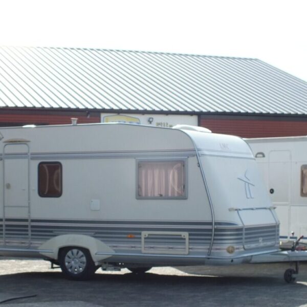 LMC Luxus 450 MD bj.2001, MOVER, VOORTENT