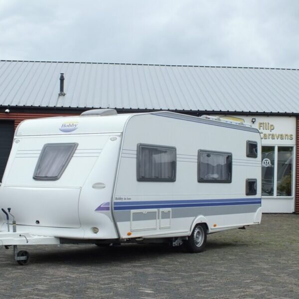 HOBBY De Luxe 500 KMFE bj.2008, STAPELBED, VOORTENT, MOVER