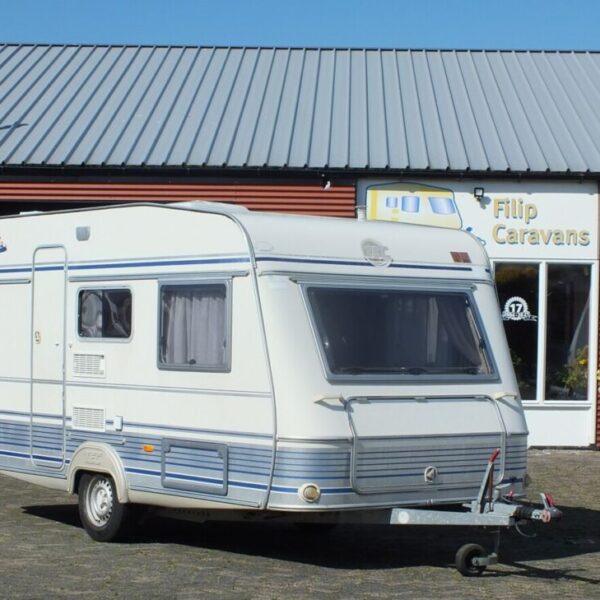 TEC Tour Rubin 390 K1 bj.2000, met STAPELBED, VOORTENT