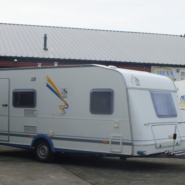 KNAUS Blue Line 500 TM bj.2000, KINDERKAMER, DOUCHE VOORTENT