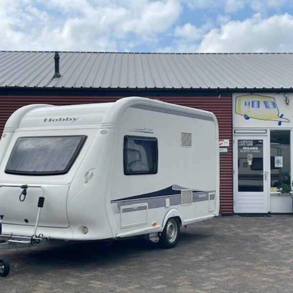 HOBBY De Luxe 380 TB bj.2011, met MOVER, VOORTENT